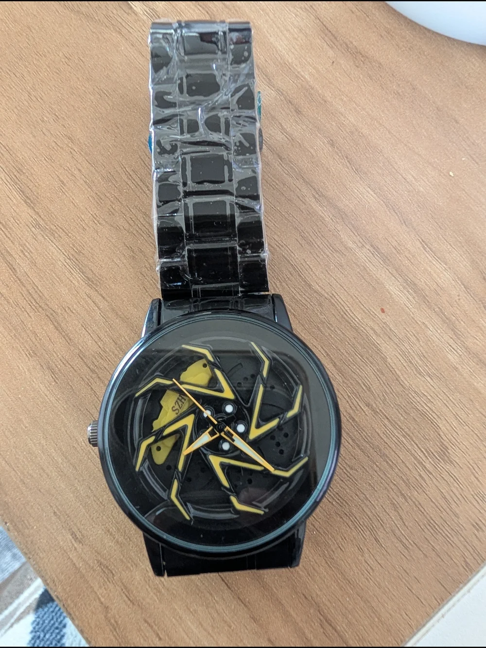 Men's Black and Yellow Fashion Wristwatch - Unbranded